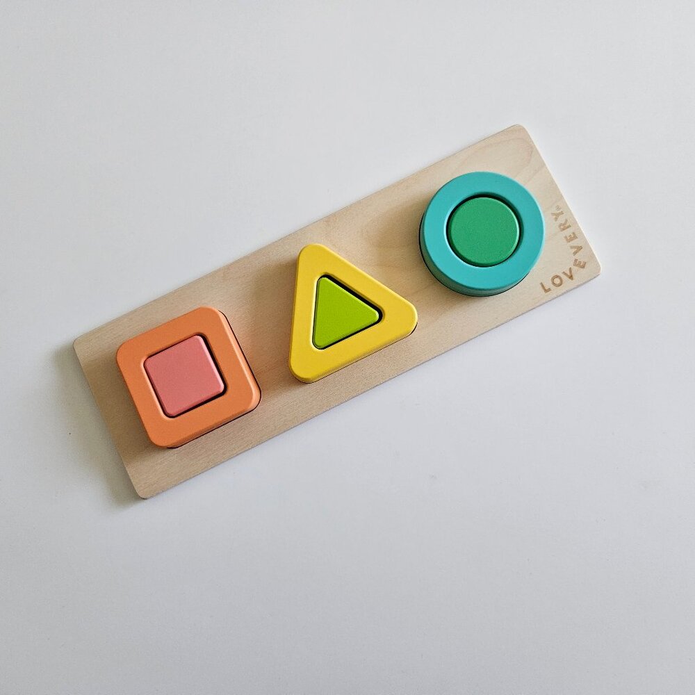 Lovevery Geo Shapes 3D Puzzle – from the Realist Play Kit, ages 19 months